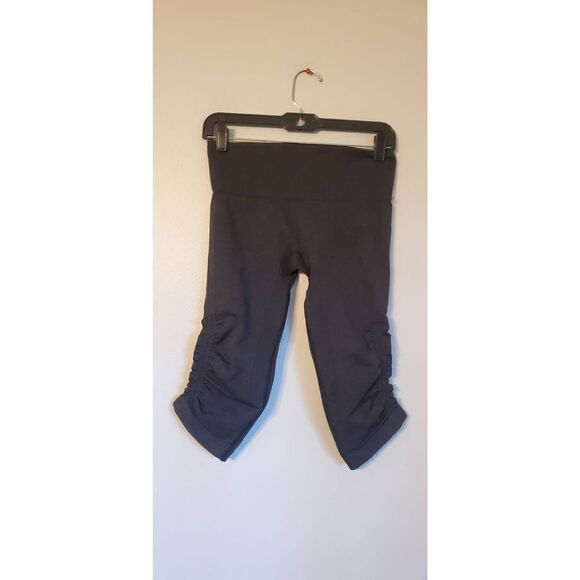 LULULEMON ATHLETICA In The Flow Crop in Inkwell Size 8 - Picture 8 of 8